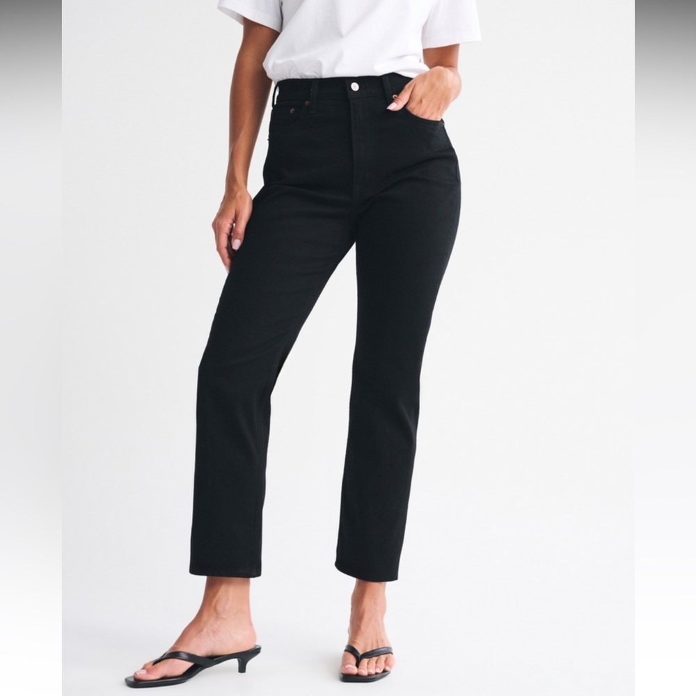 Abercrombie Ankle Straight Ultra High Rise Curve Love